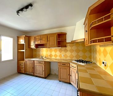 Location Maison 7 pièces 150m² - Photo 3