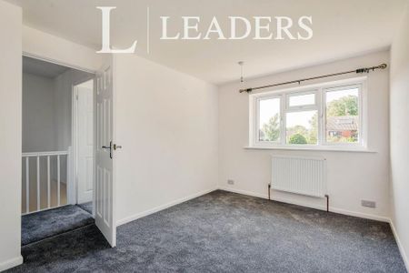 3 bedroom terraced house to rent - Photo 4