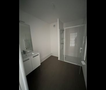 Location Appartement 2 pièces 50 m² MONNAIE - Photo 4