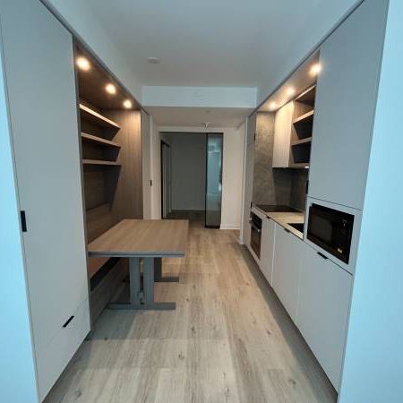 Brand-New 2 Bed 2 Bath Condo In Yorkville For Rent - Photo 3