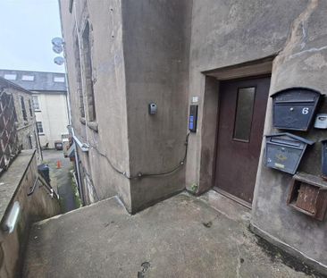 1 bedroom flat to rent - Photo 6