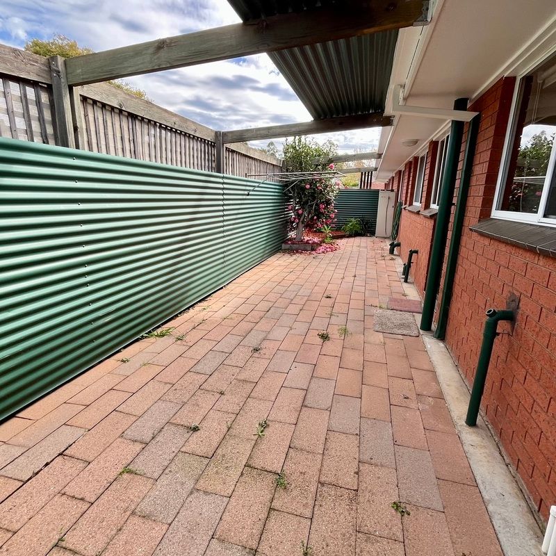 2 BEDROOM UNIT NEXT TO CBD! - Photo 1