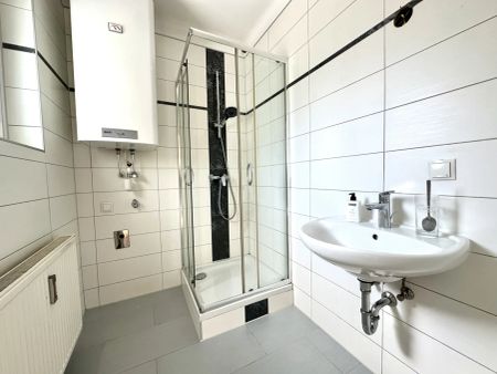 Zentrale gemütliche Balkonwohnung - Photo 5