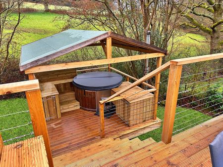 Newtyehurst Cottages - Photo 5