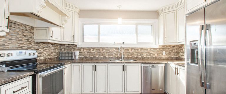 546 East 27th Street | 546 East 27th Street, Hamilton - Photo 1