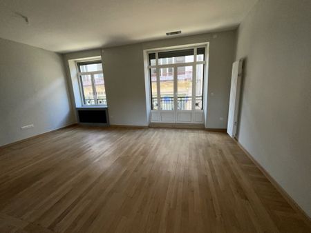 Location Appartement 3 pièces 90m² BOURGES 18000 - Photo 2