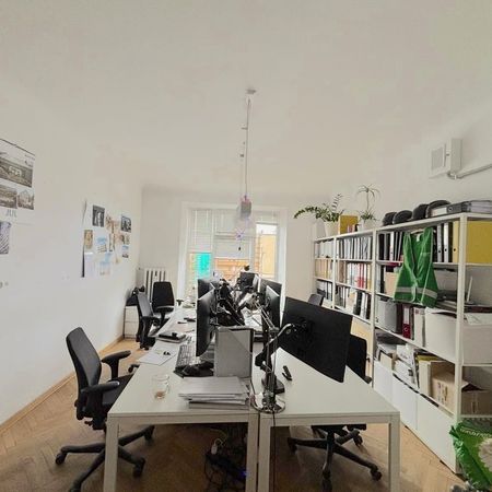 Reprezentacyjne mieszkanie na biuro w kamienicy 98 m² - Zdjęcie 3