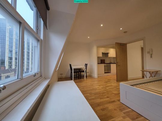 Studio to rent - Photo 1