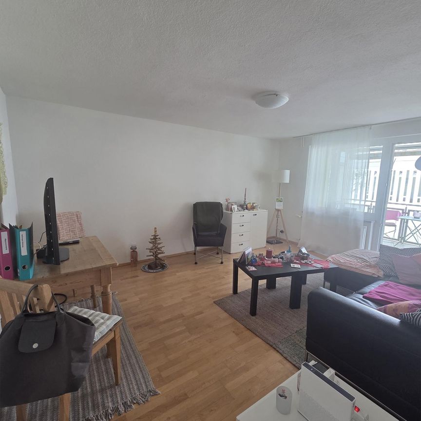 Sehr schöne 2.5 Zimmerwohnung zu vermieten - Foto 1