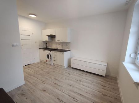 Funkcjonalna kawalerka. 1500 miesięcznie z mediami - Photo 5