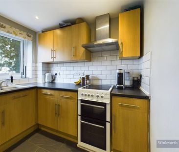 2 bedroom maisonette to rent - Photo 5