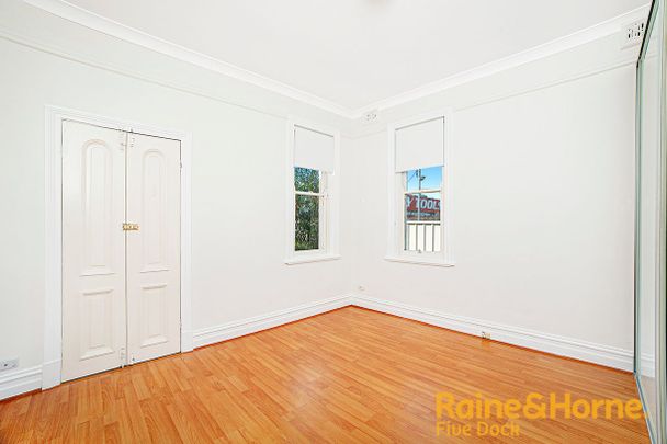 Tidy and Private 3 bedroom family home - Photo 1