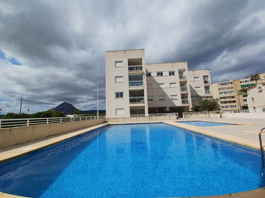 WINTER RENTAL. SPACIOUS PENTHOUSE APARTMENT FOR RENT WITH LARGE TERRACE - Photo 1