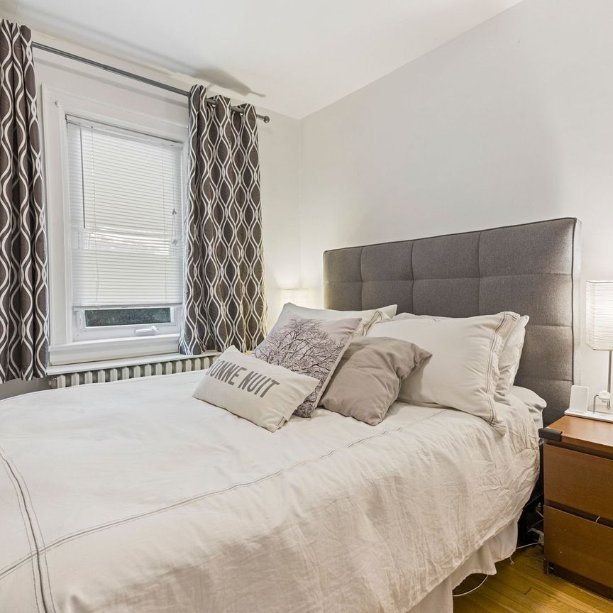 For Lease - 70 Burnaby Boulevard Unit# Main, Toronto, Ontario - Photo 1