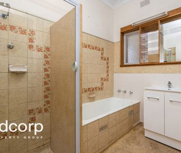 Modern & Low-Maintenance Living in a Convenient Location - Photo 5