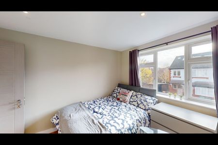 Studio Flat, Grasmere Avenue, W3 - Photo 2