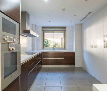 7 bedroom luxury Semidetached House for rent in Pozuelo de Alarcón,... - Photo 5