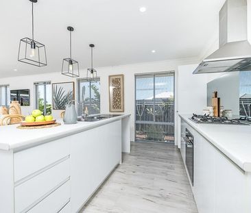 35 Selacosa Avenue, Jindalee WA 6036 - House For Rent | Domain - Photo 3