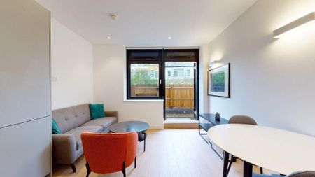 1 bedroom ground floor flat to rent - Photo 2