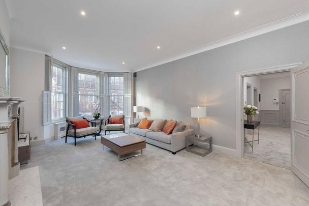 3 bedroom flat to rent - Photo 1