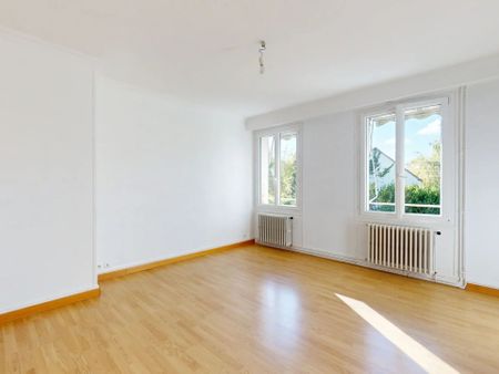 Location Appartement 4 pièces 82 m2 à Chartres - Photo 2