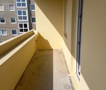 Junge Familie für 3 Zimmerwohnung mit Balkon gesucht - Foto 5