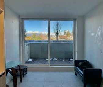 $2,600 / 1br - 530ft2 - 220ft2 Patio-Newly, Modern, Furnished Apart... - Photo 3