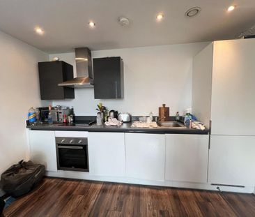 1 bedroom flat to rent - Photo 4