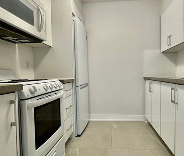 For Lease - 33 Isabella Street Unit# 911, Toronto, Ontario - Photo 5