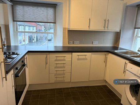 2 bedroom flat to rent - Photo 5