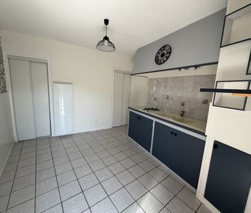 Location Maison 2 pièces 46m² - Photo 6