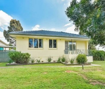 Beautiful home in a great location - Photo 6