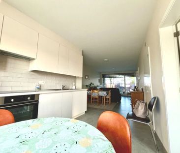 APPARTEMENT MET TWEE TERRASSEN EN GARAGE TE HUUR - Foto 4