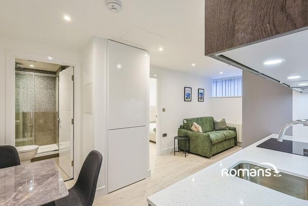 1 bedroom flat to rent - Photo 1