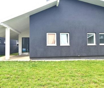 Casa 4 camere (nemobilata, neutilata) cartier Izvor Tarlu... - Photo 2