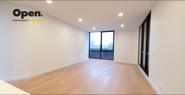 Stunning Two Bedroom Apartment For Lease - Photo 1