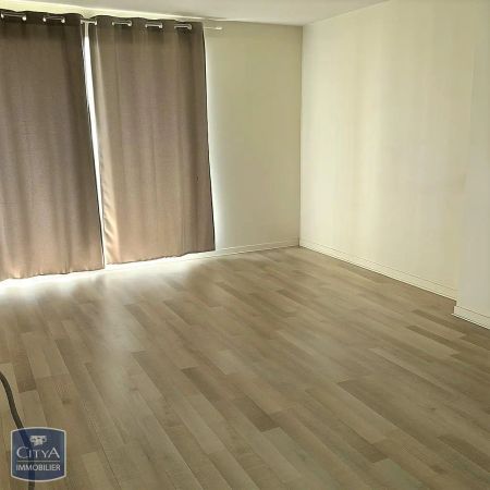 Appartement à louer 4 pièces 66.23m² - Photo 3