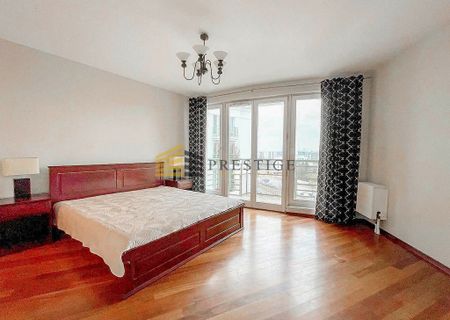 Warszawa, Mokotów, al. Wilanowska - Photo 2