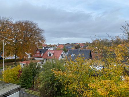 Rummelig 2-værelses lejlighed i Nørresundby - Photo 4