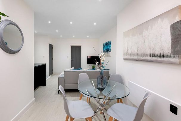 2 bedroom apartment to rent - Photo 1