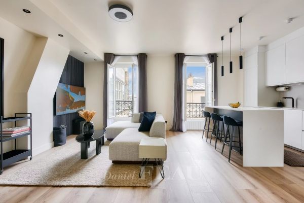 Appartement à louer à Paris 18Ème - Photo 1