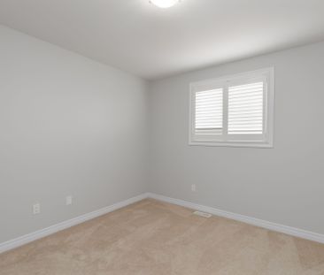 For Lease - 2314 Natasha Circle, Oakville, Ontario - Photo 4