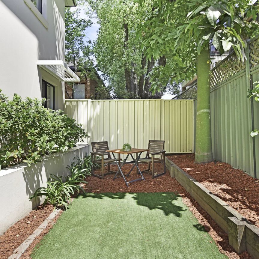 21/47-49 Henley Road, Homebush West. - Photo 1