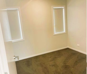 A Home That Welcomes Every Chapter! - Photo 3