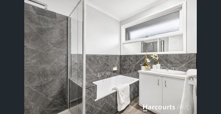 Comfort, Space, and Convenience in Cranbourne - Photo 5