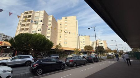 Appartement 4 Pièces - Hauts de CHATOU, - Photo 3