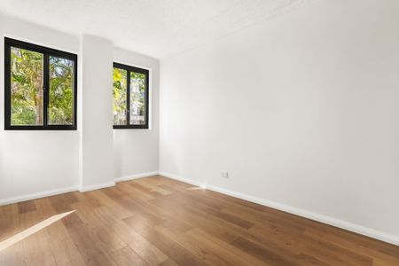 1/679-695 Bourke Street, Surry Hills - Photo 3