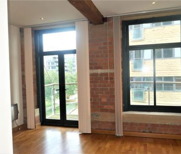1 bedroom flat to rent - Photo 2