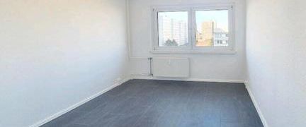 Wunderschöne 3-Zimmer-Wohnung in Leipzig Grünau - Photo 1