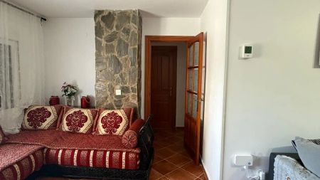 Piso de alquiler en Calle Simeon Gimenez Reyna, Carranque - Haza Cuevas - Foto 2